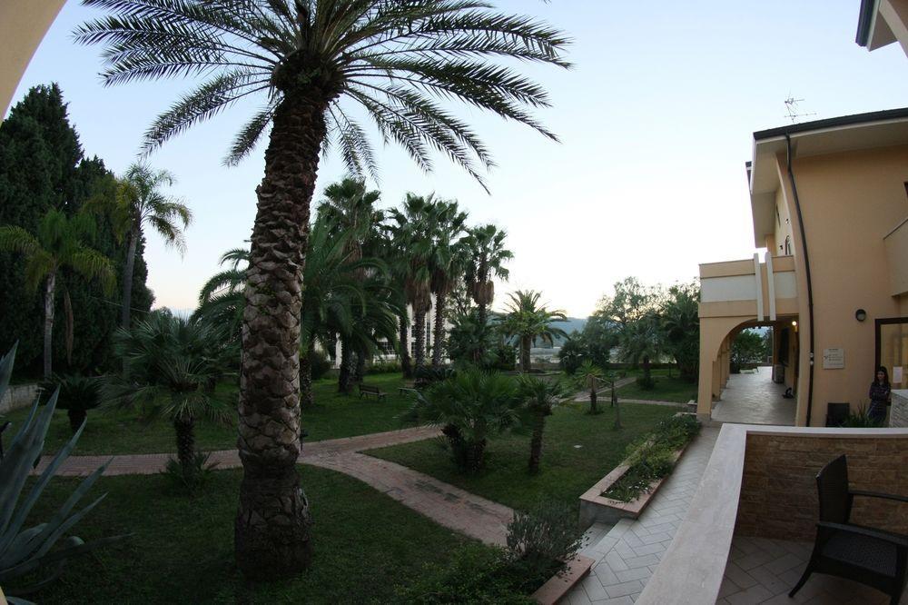 San Michele Apartments&Rooms Catanzaro Eksteriør bilde