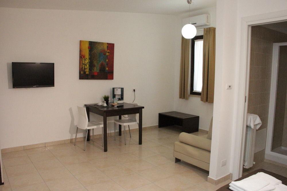 San Michele Apartments&Rooms Catanzaro Eksteriør bilde